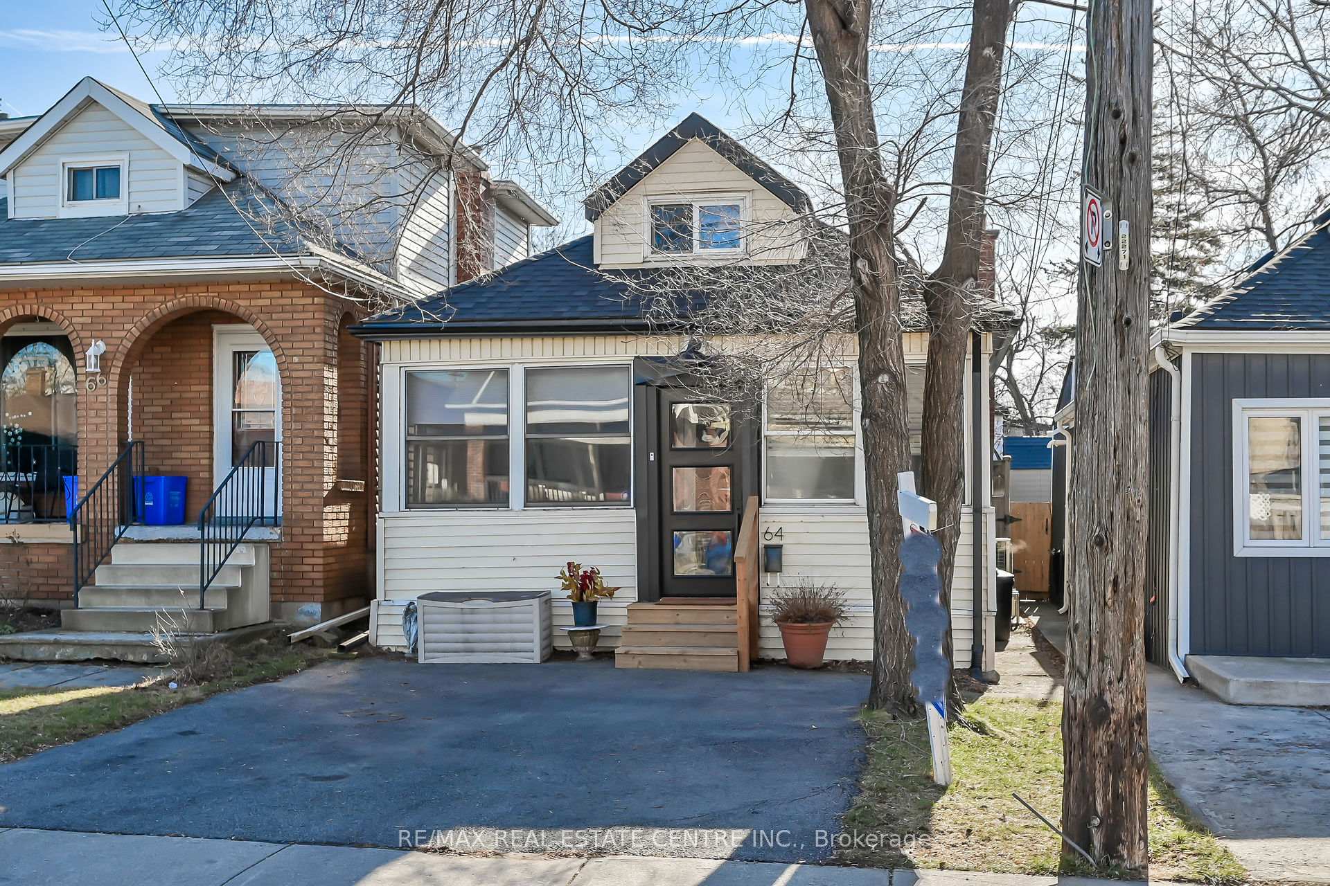 Photo 64 of 64 Argyle Avenue, Hamilton, Crown Point — HOMEH