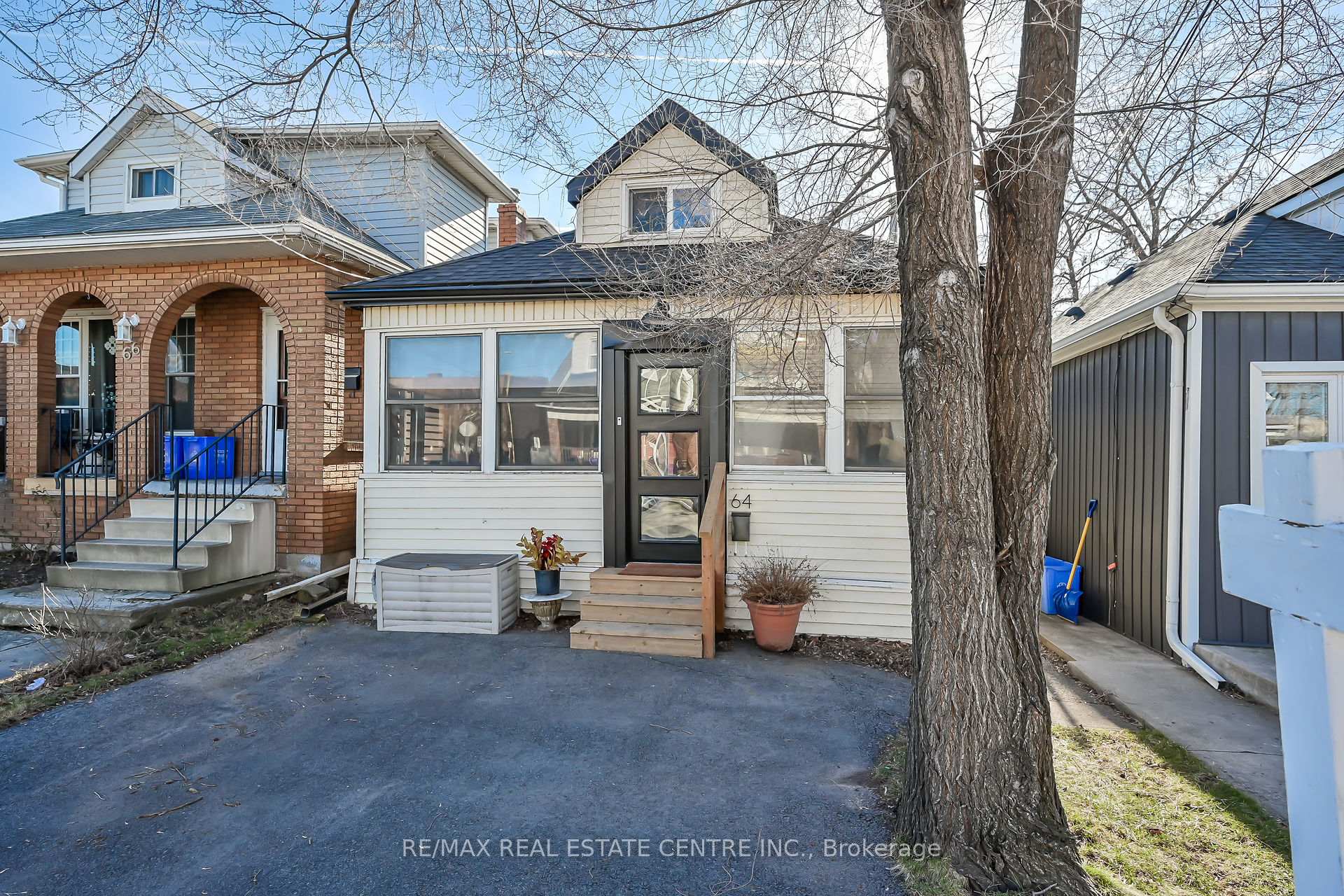 Photo 66 of 64 Argyle Avenue, Hamilton, Crown Point — HOMEH