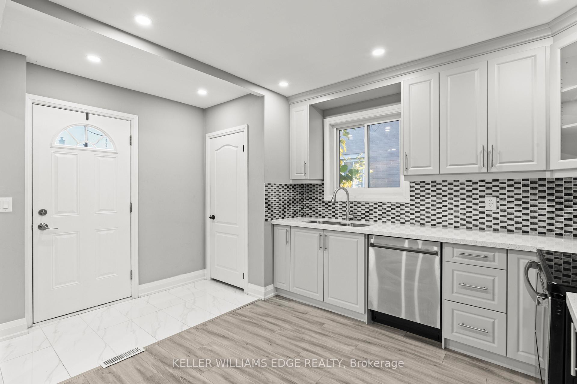 Photo 4 of 167 Kenilworth Avenue S, Hamilton, Bartonville — HOMEH
