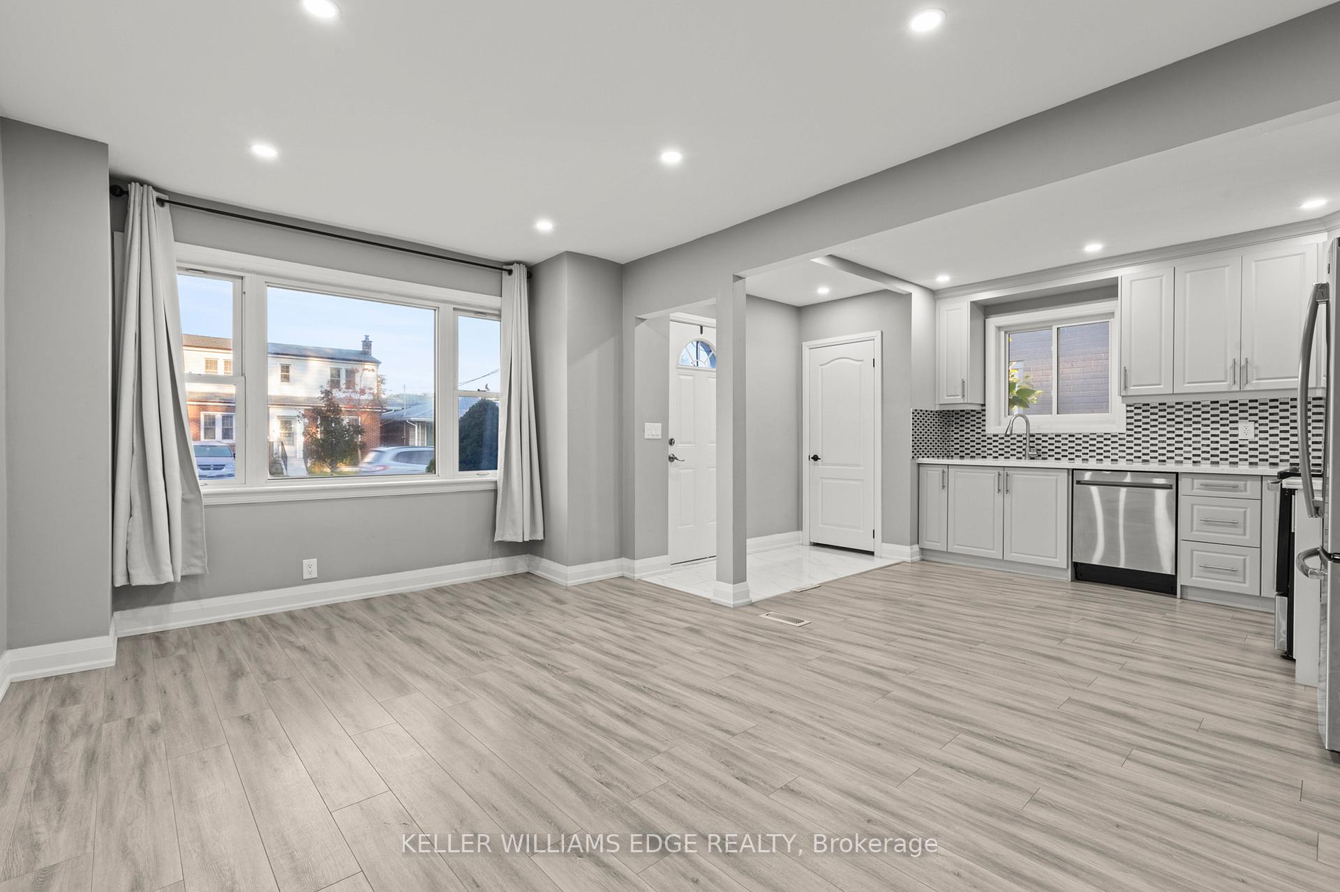 Photo 30 of 167 Kenilworth Avenue S, Hamilton, Bartonville — HOMEH