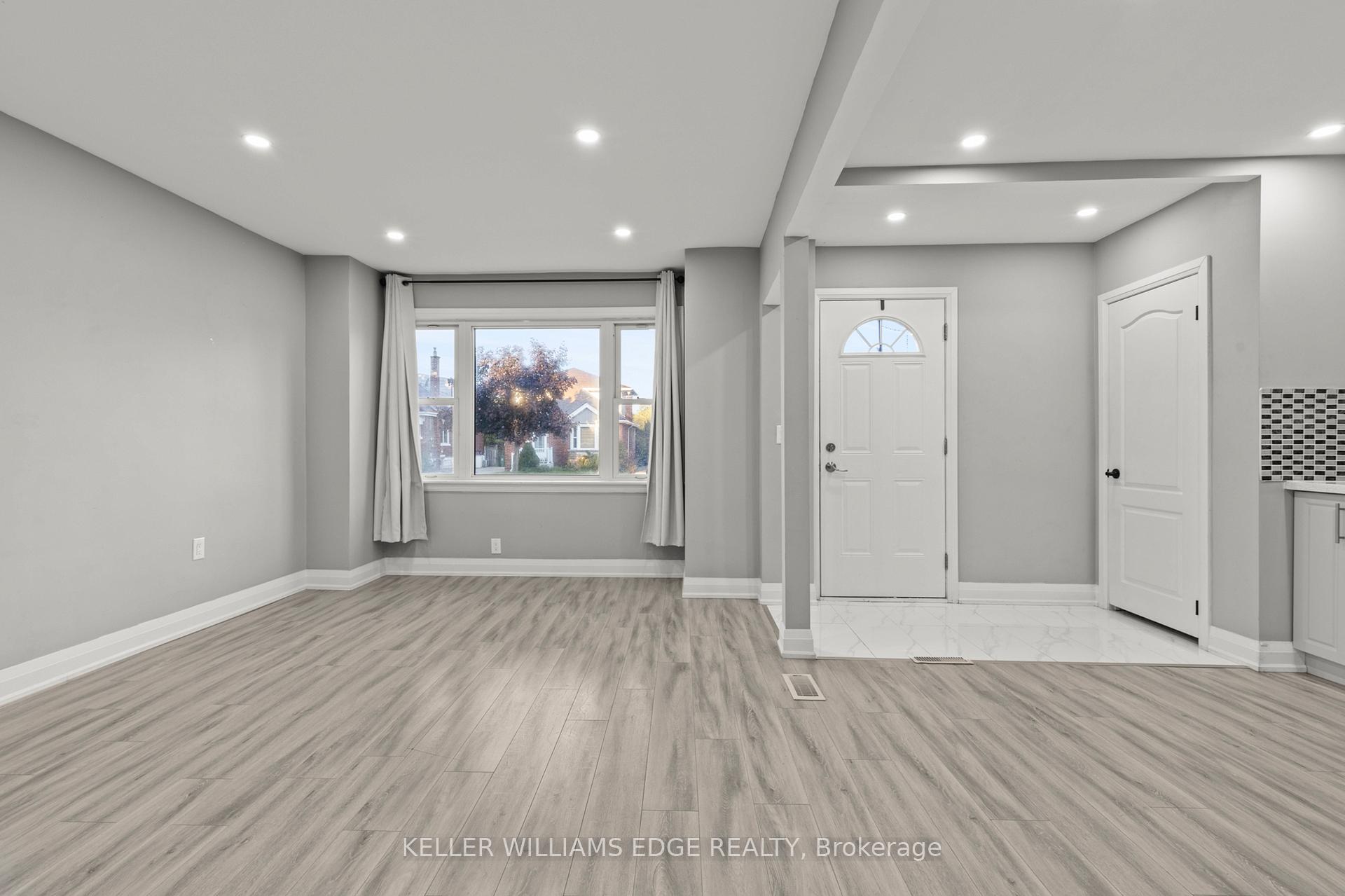 Photo 32 of 167 Kenilworth Avenue S, Hamilton, Bartonville — HOMEH
