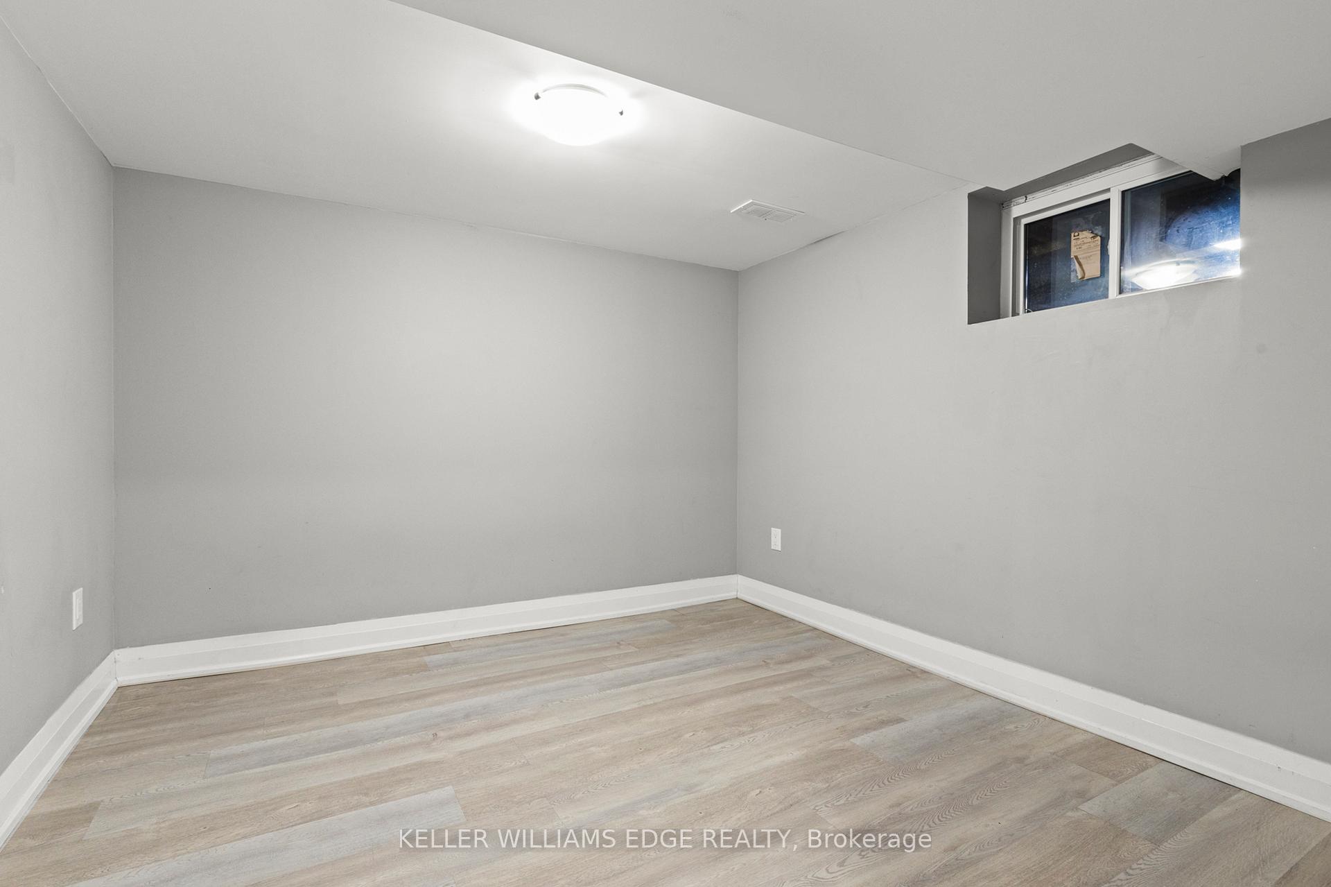 Photo 56 of 167 Kenilworth Avenue S, Hamilton, Bartonville — HOMEH