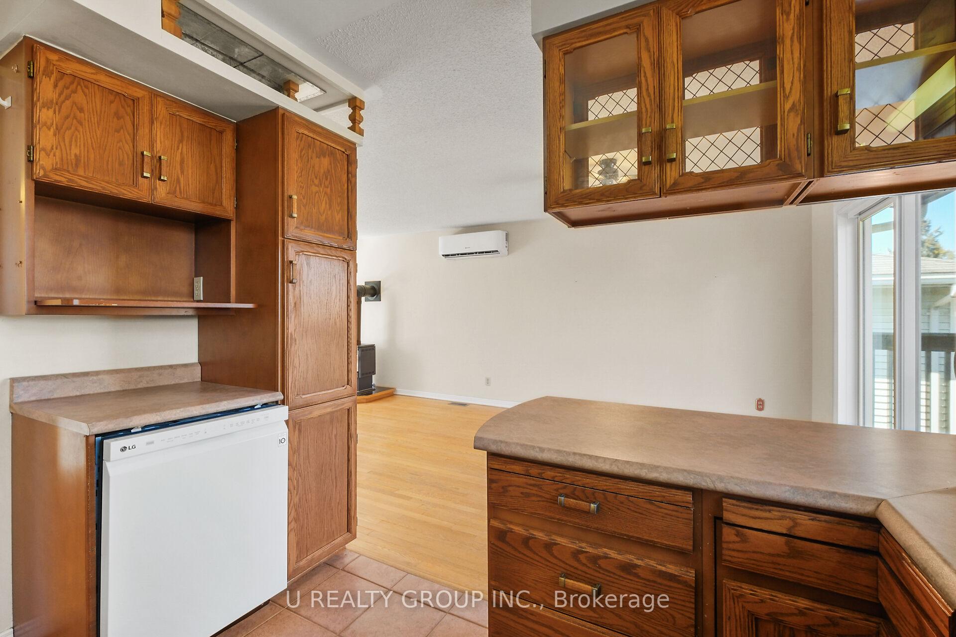 Photo 18 of 233 Sarah Street, Carleton Place — HOMEH