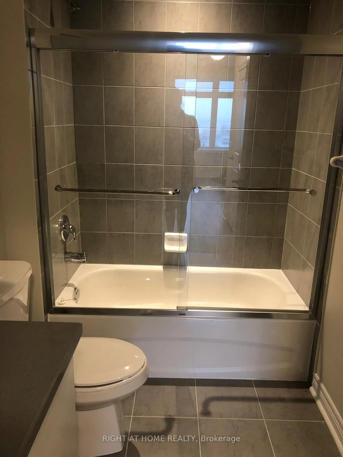Photo 4 of Unit 520, 39 New Delhi Drive S, Markham, Cedarwood — HOMEH