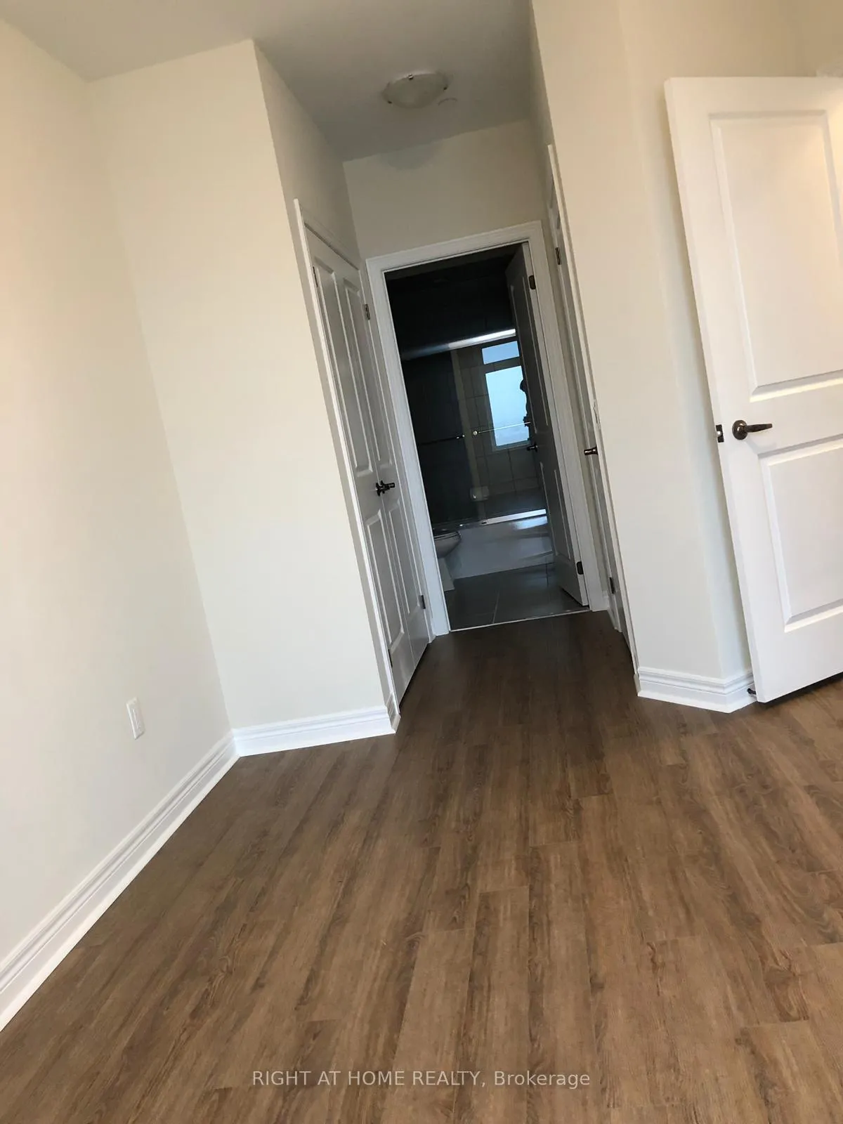 Photo 9 of Unit 520, 39 New Delhi Drive S, Markham, Cedarwood — HOMEH