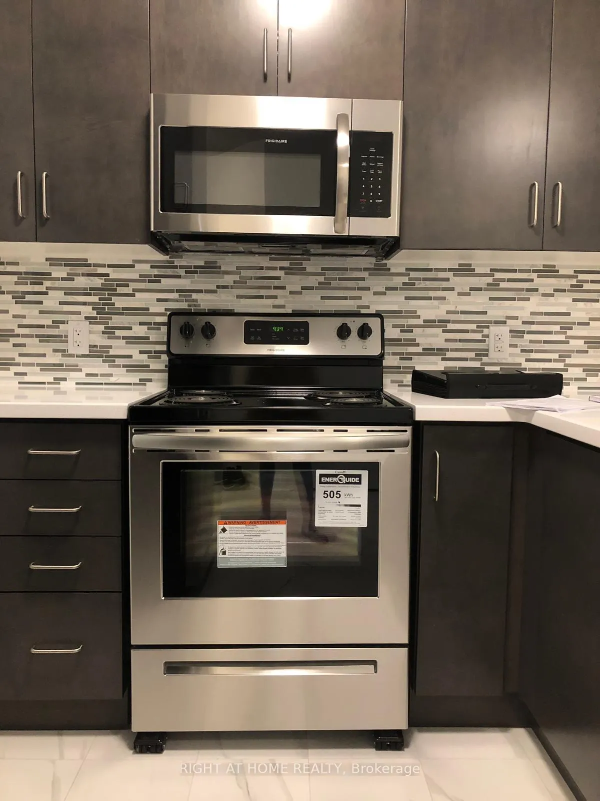 Photo 11 of Unit 520, 39 New Delhi Drive S, Markham, Cedarwood — HOMEH