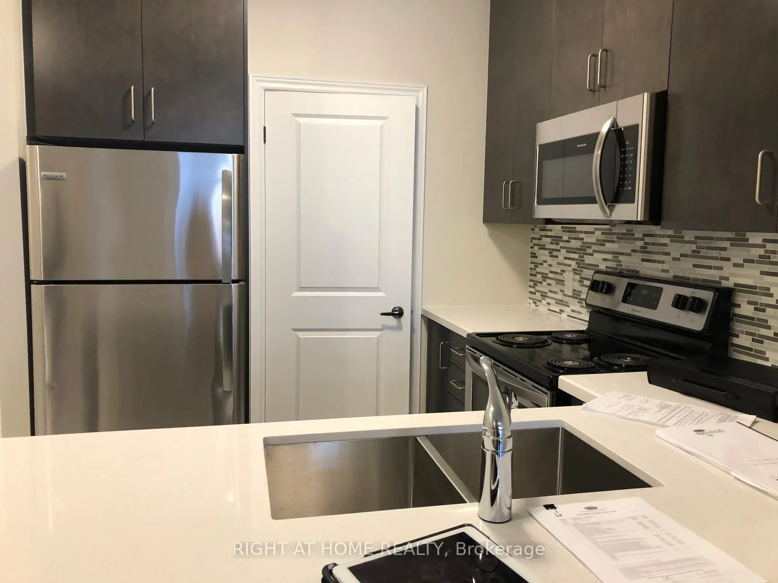 Photo 14 of Unit 520, 39 New Delhi Drive S, Markham, Cedarwood — HOMEH