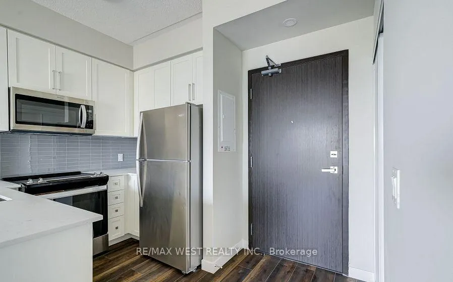 Photo 6 of Unit 908, 15 Queen Street S, Hamilton, Central — HOMEH