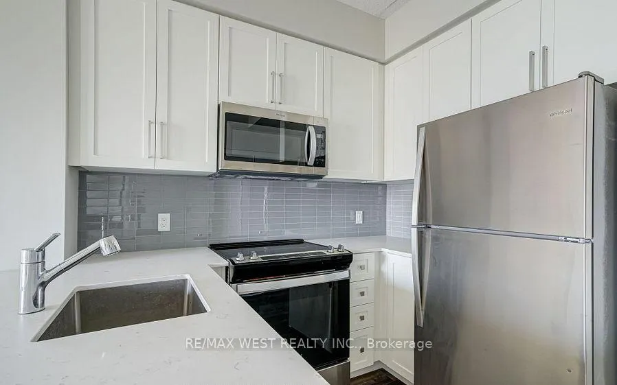 Photo 12 of Unit 908, 15 Queen Street S, Hamilton, Central — HOMEH
