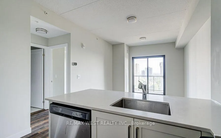 Photo 13 of Unit 908, 15 Queen Street S, Hamilton, Central — HOMEH