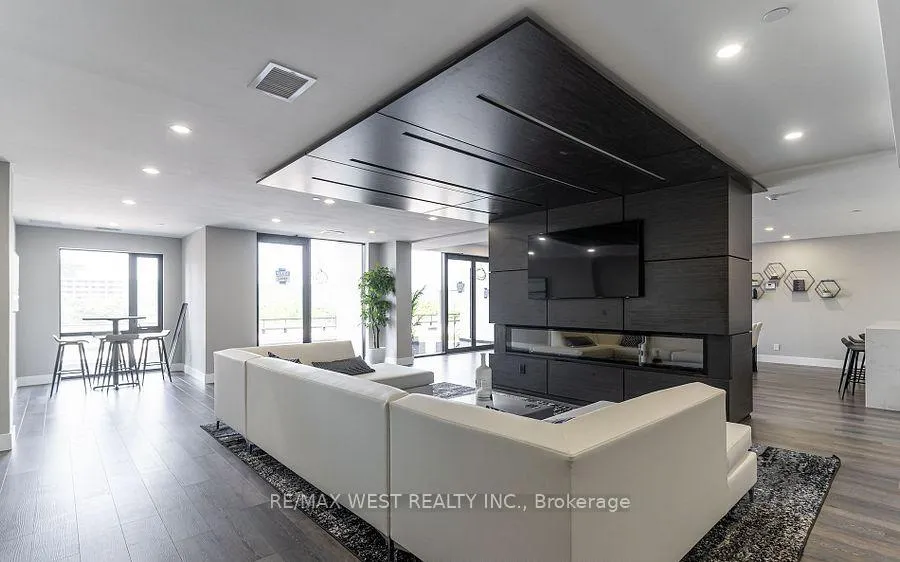Photo 33 of Unit 908, 15 Queen Street S, Hamilton, Central — HOMEH