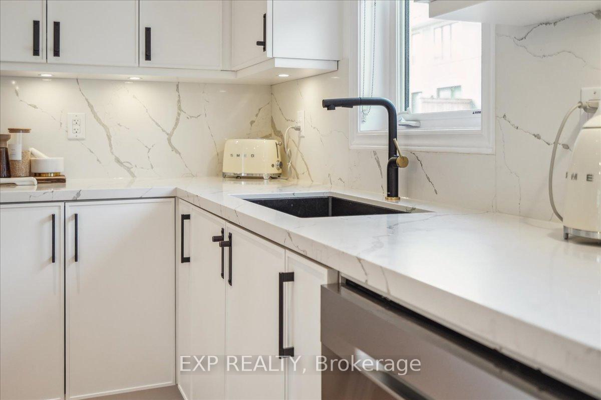 Photo 15 of 29 Rapids Lane, Hamilton, Vincent — HOMEH