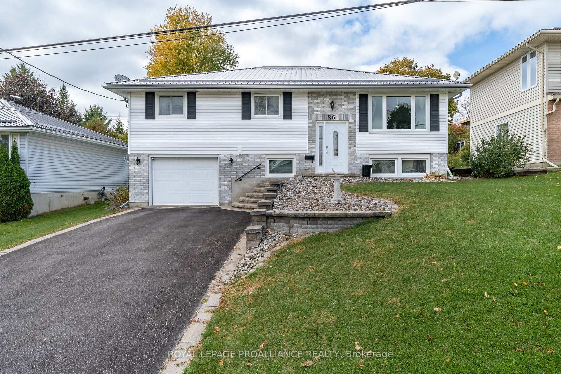 Photo 2 of 26 Tanner Drive, Stirling-Rawdon, Stirling Ward — HOMEH