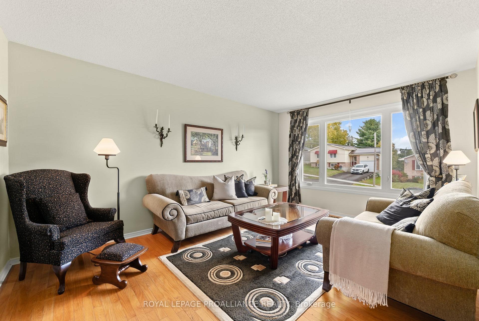 Photo 5 of 26 Tanner Drive, Stirling-Rawdon, Stirling Ward — HOMEH