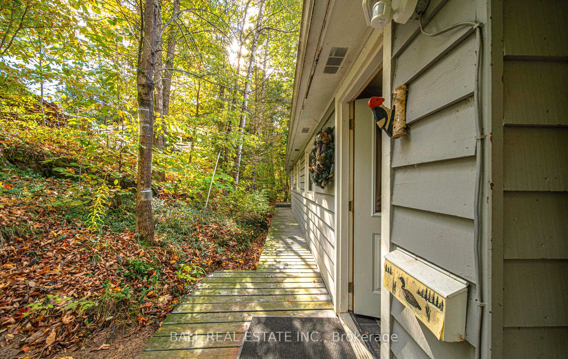 Photo 3 of 2374 Julia Shore Road E, Douro-Dummer — HOMEH