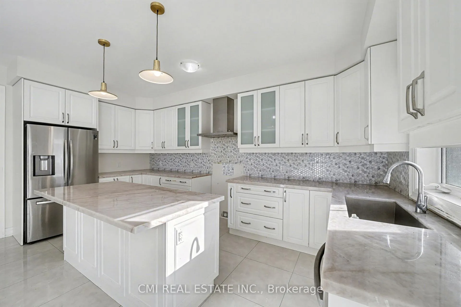 Photo 19 of 343 Northglen Boulevard W, Clarington, Bowmanville — HOMEH