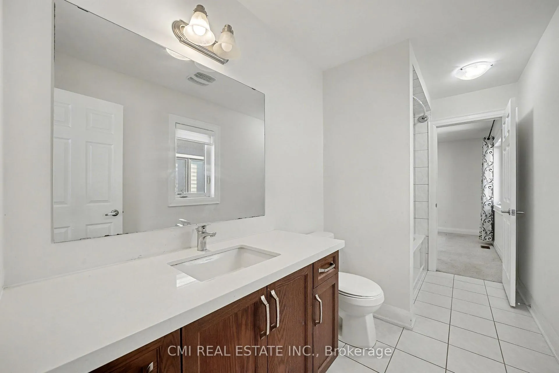 Photo 26 of 343 Northglen Boulevard W, Clarington, Bowmanville — HOMEH