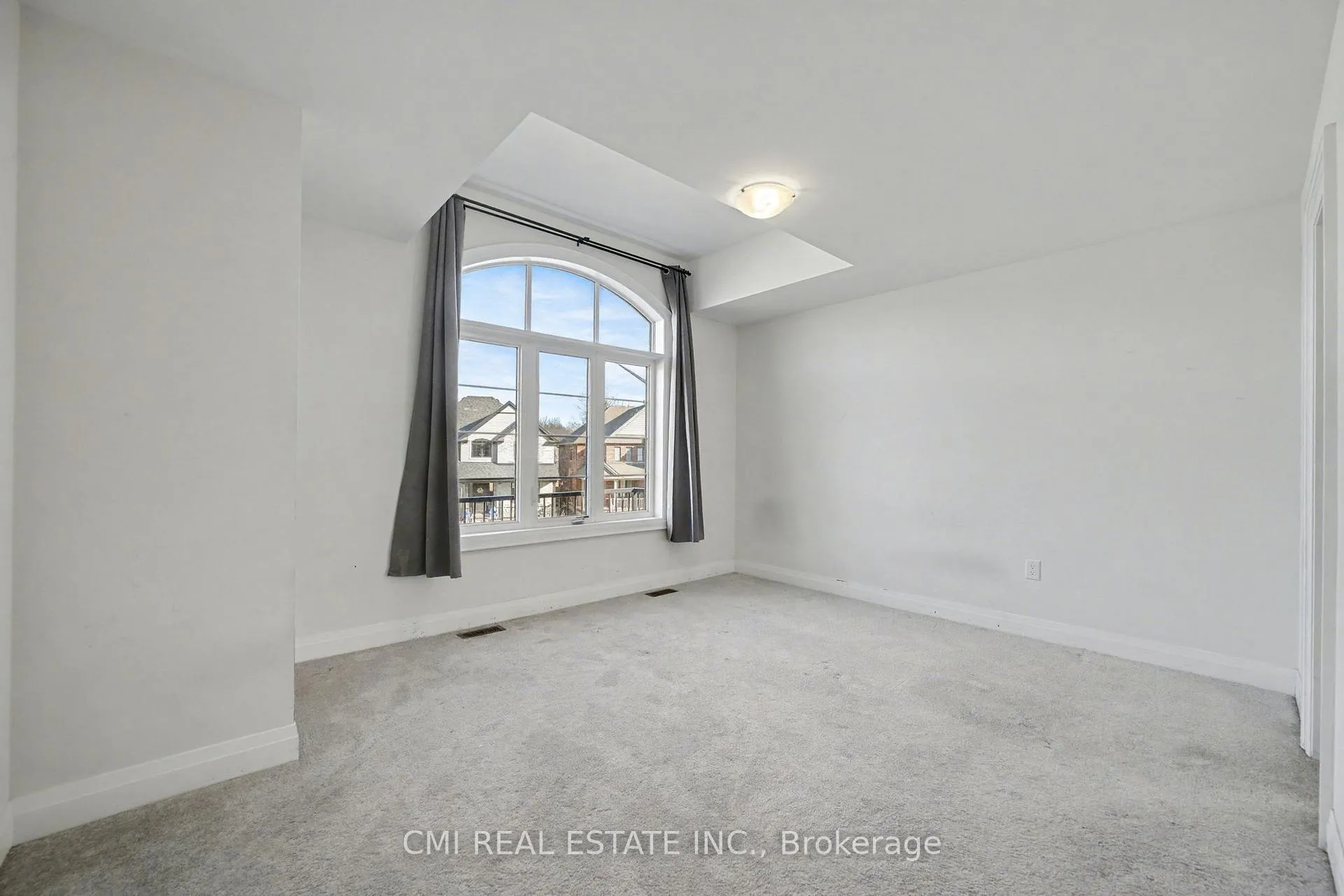 Photo 38 of 343 Northglen Boulevard W, Clarington, Bowmanville — HOMEH