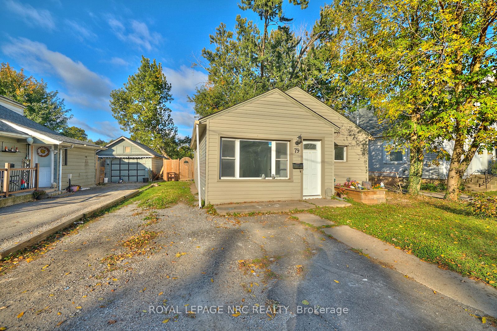 Photo 2 of 79 Bunting Road, St. Catharines, E. Chester — HOMEH