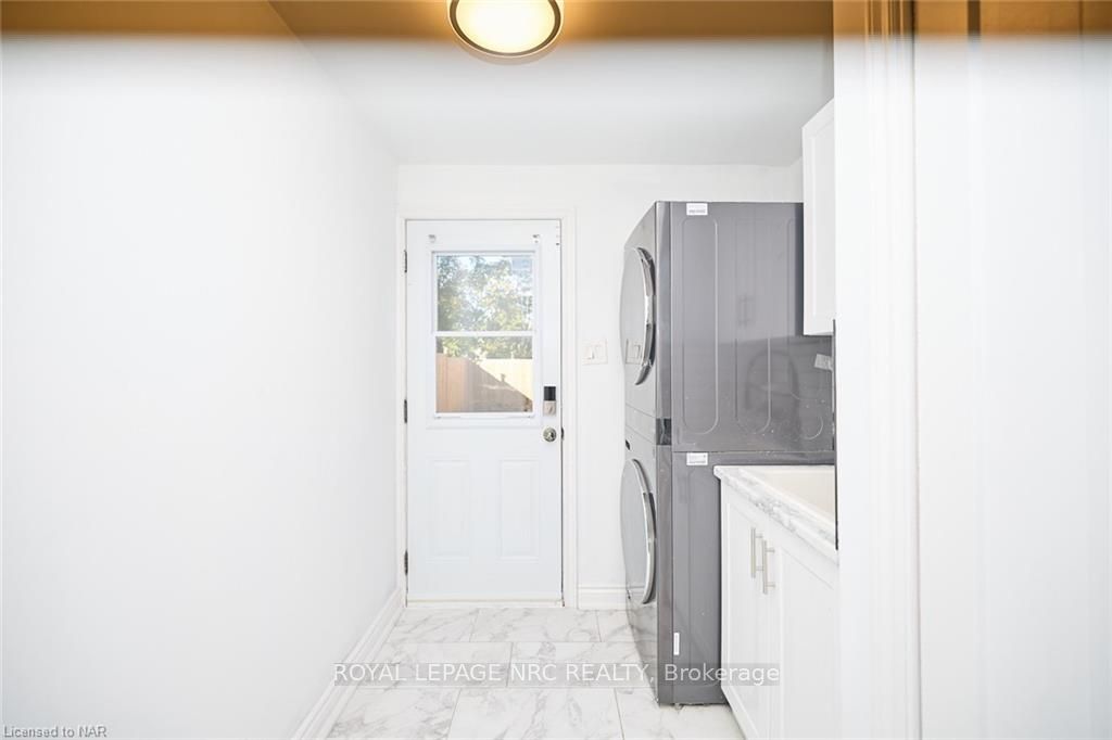 Photo 17 of 79 Bunting Road, St. Catharines, E. Chester — HOMEH