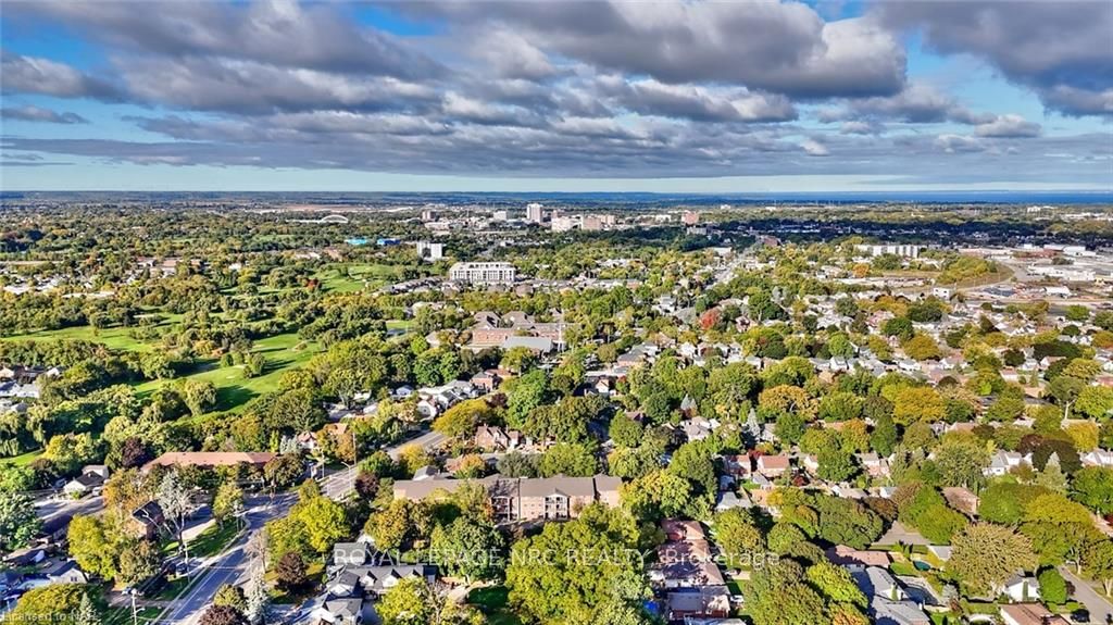 Photo 31 of 79 Bunting Road, St. Catharines, E. Chester — HOMEH