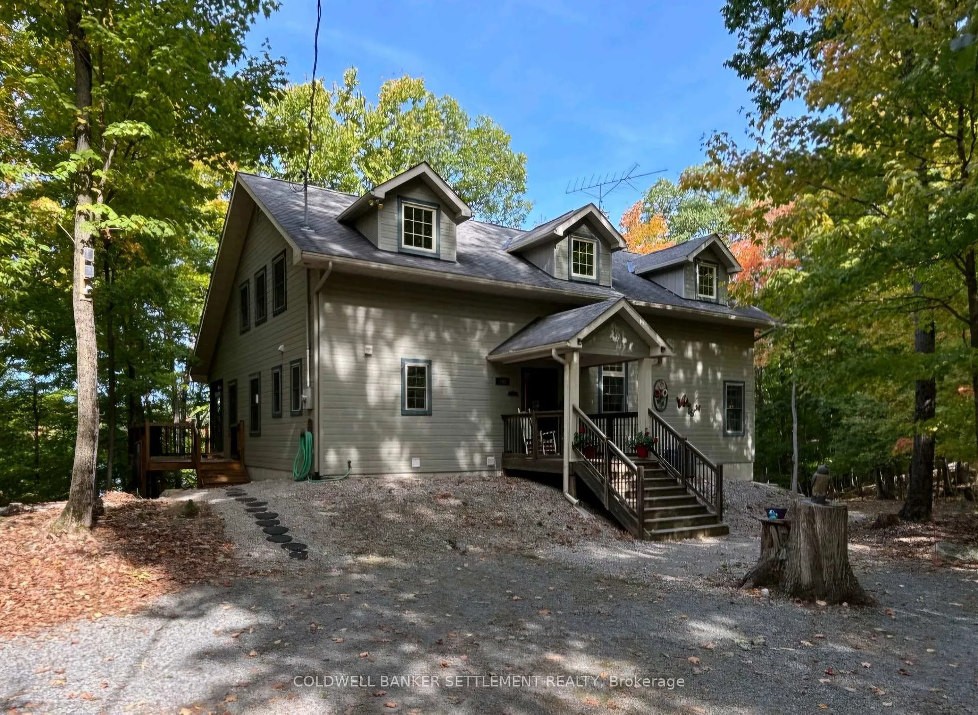 Photo 1 of 200 Walnut Point Road, Rideau Lakes, Rideau Lakes (South Crosby) Twp — HOMEH