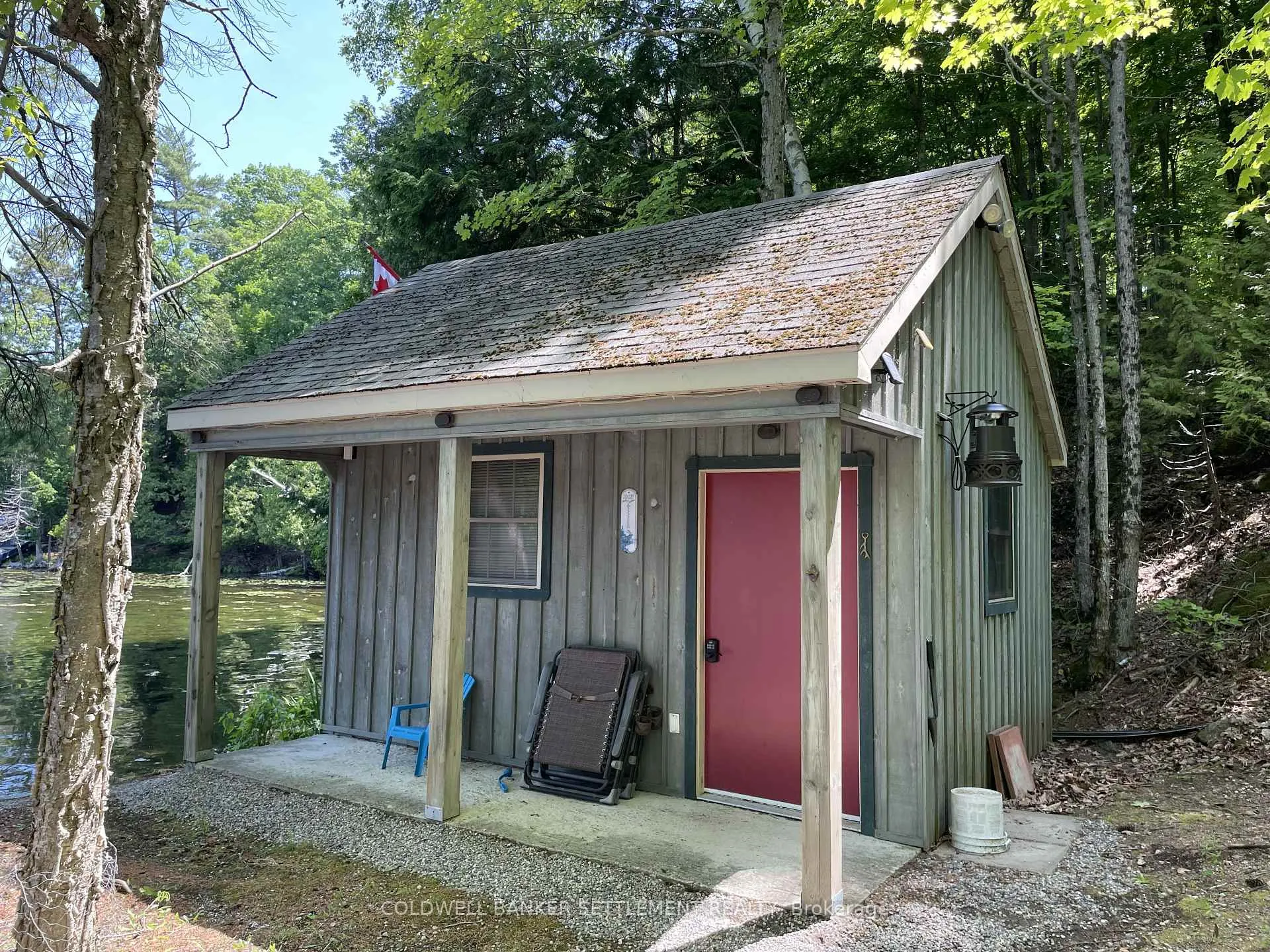 Photo 6 of 200 Walnut Point Road, Rideau Lakes, Rideau Lakes (South Crosby) Twp — HOMEH