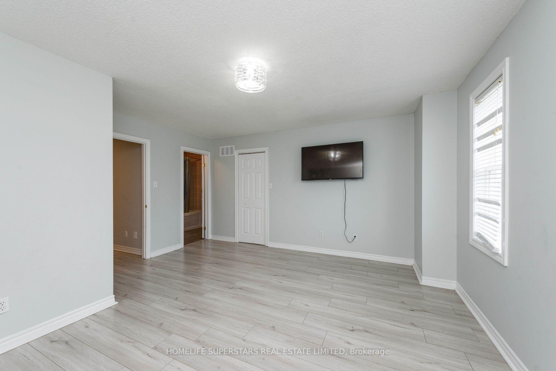 Photo 12 of 59 Thames Way, Hamilton, Mount Hope — HOMEH