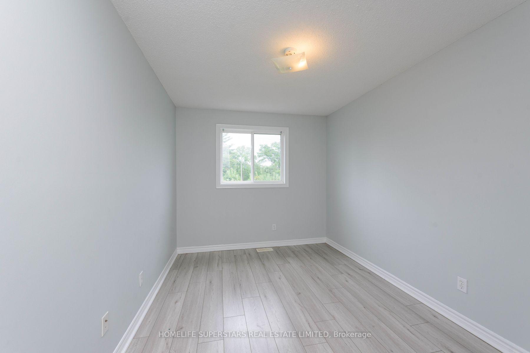 Photo 17 of 59 Thames Way, Hamilton, Mount Hope — HOMEH