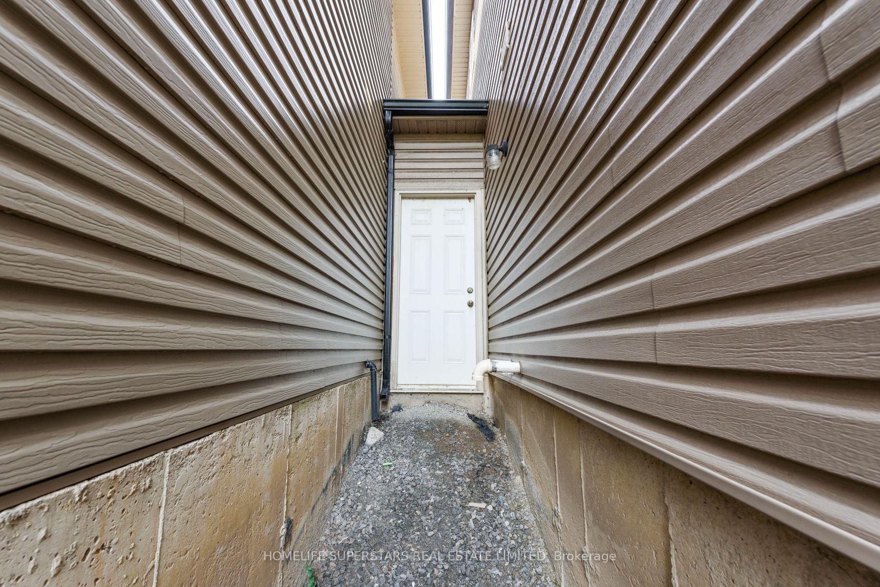 Photo 37 of 59 Thames Way, Hamilton, Mount Hope — HOMEH