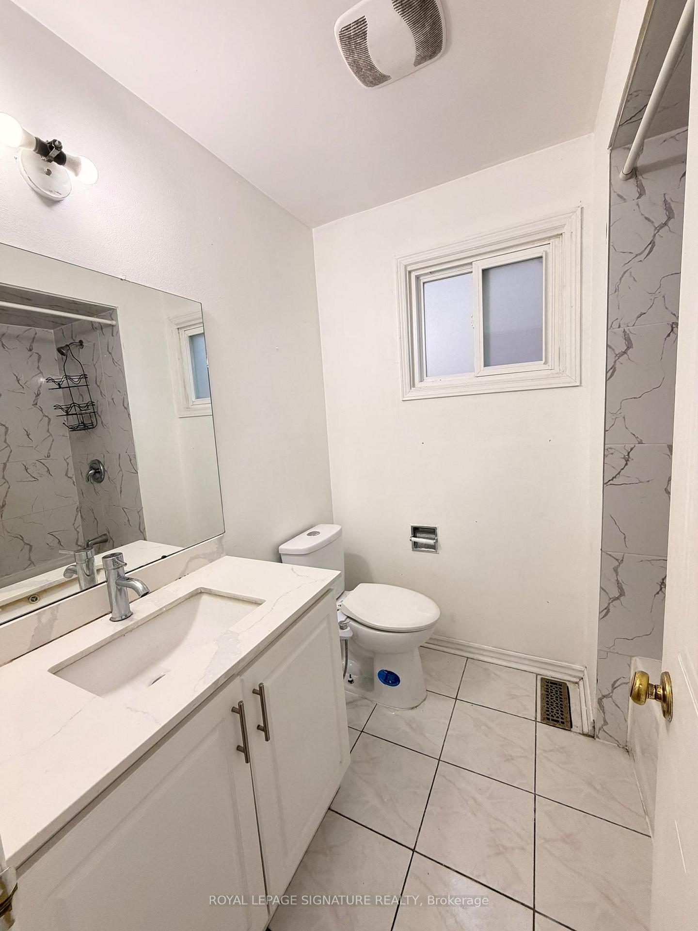Photo 16 of Unit Upper, 64 Woodside Court, Brampton, Fletcher's Creek South — HOMEH
