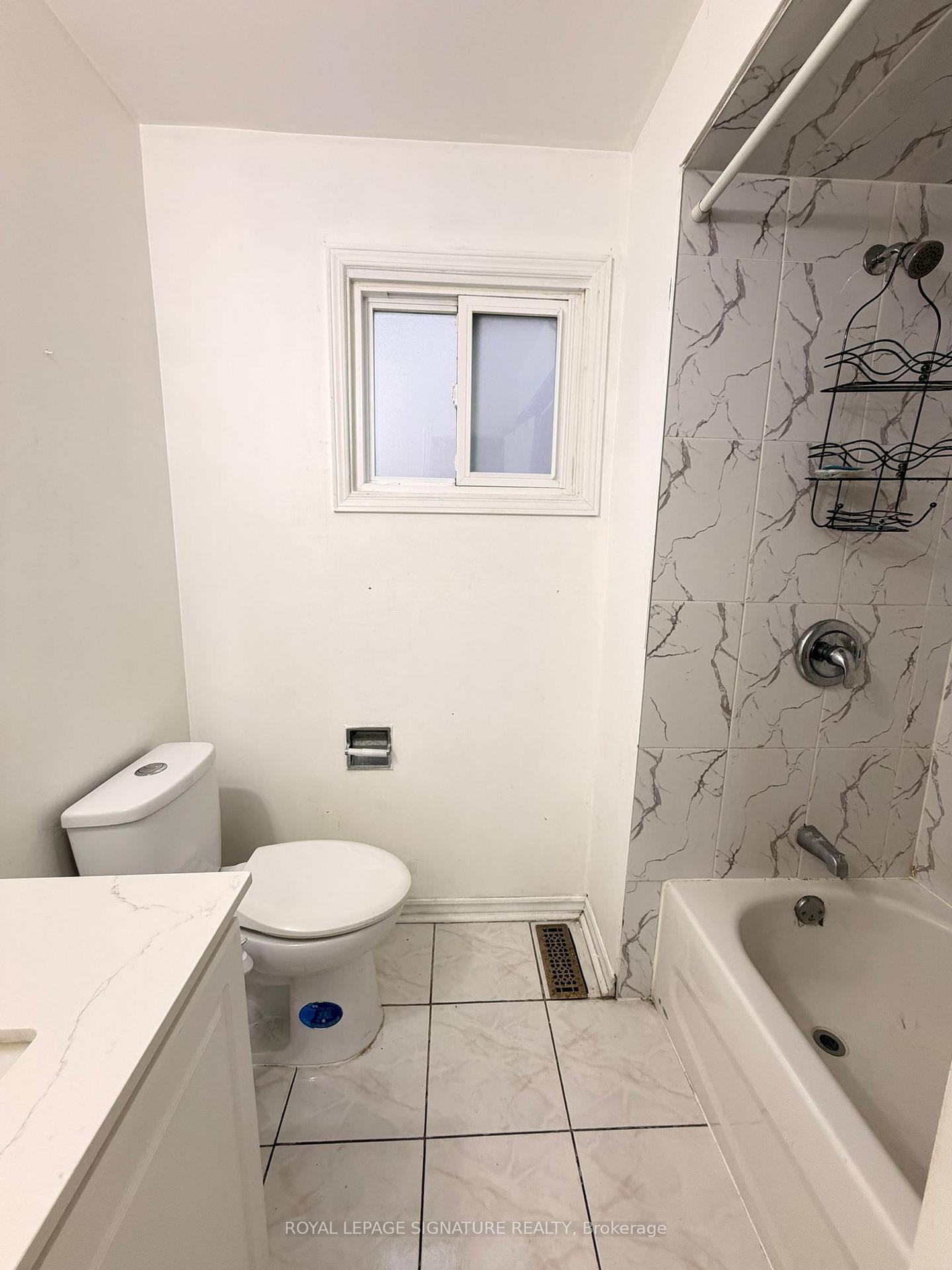 Photo 17 of Unit Upper, 64 Woodside Court, Brampton, Fletcher's Creek South — HOMEH