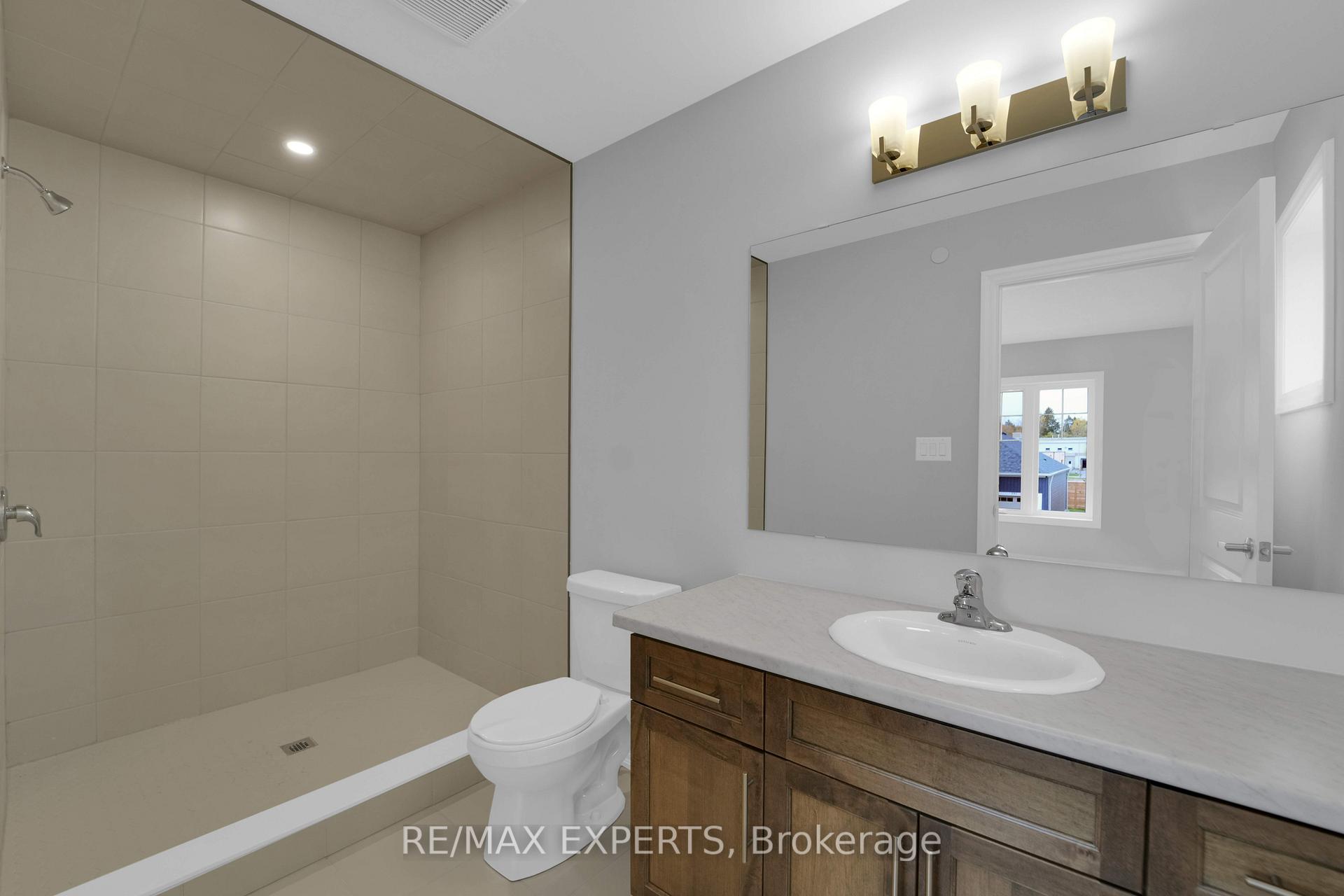 Photo 28 of 2 Bromley Drive, St. Catharines, Port Weller — HOMEH