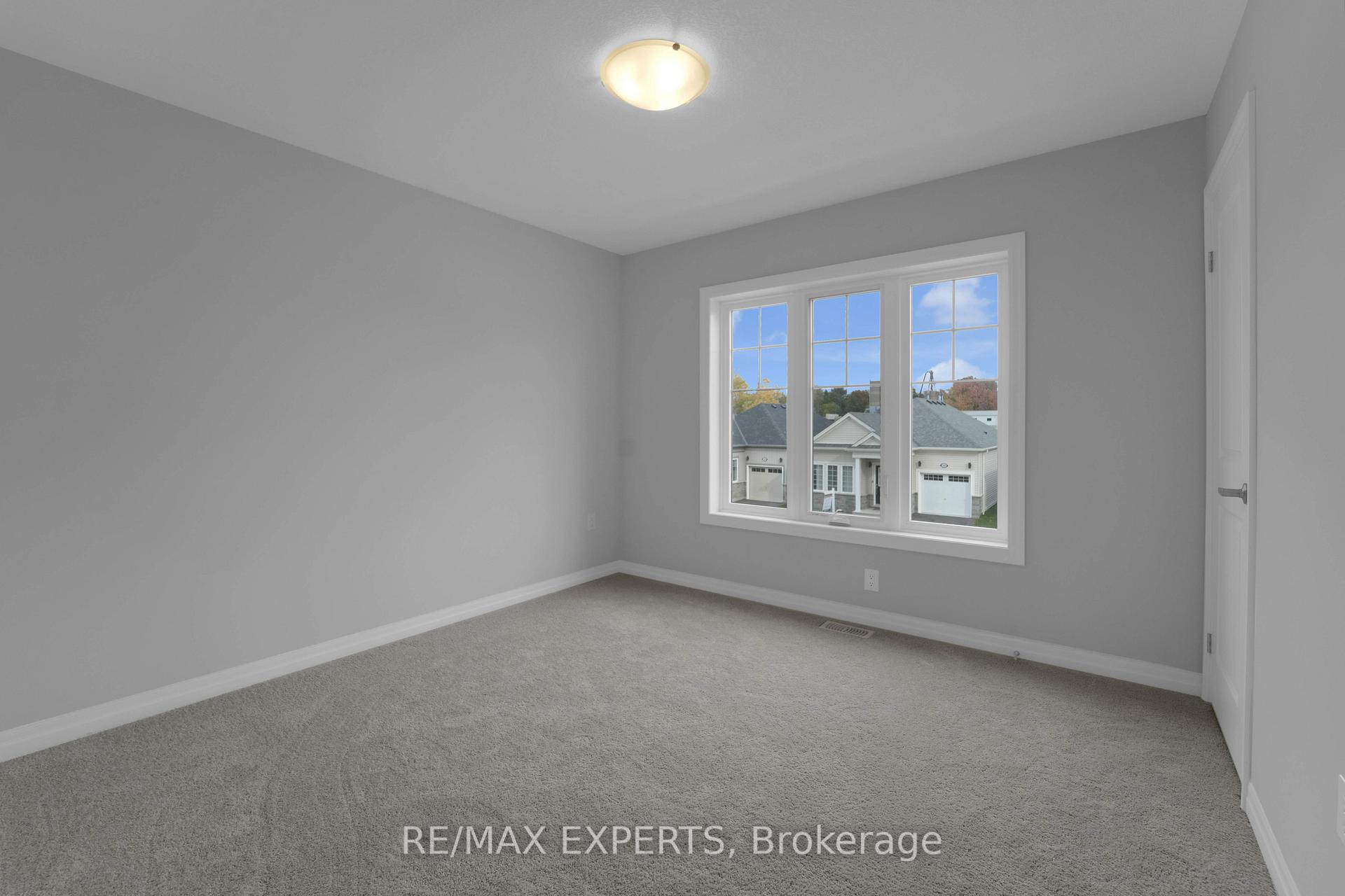 Photo 31 of 2 Bromley Drive, St. Catharines, Port Weller — HOMEH