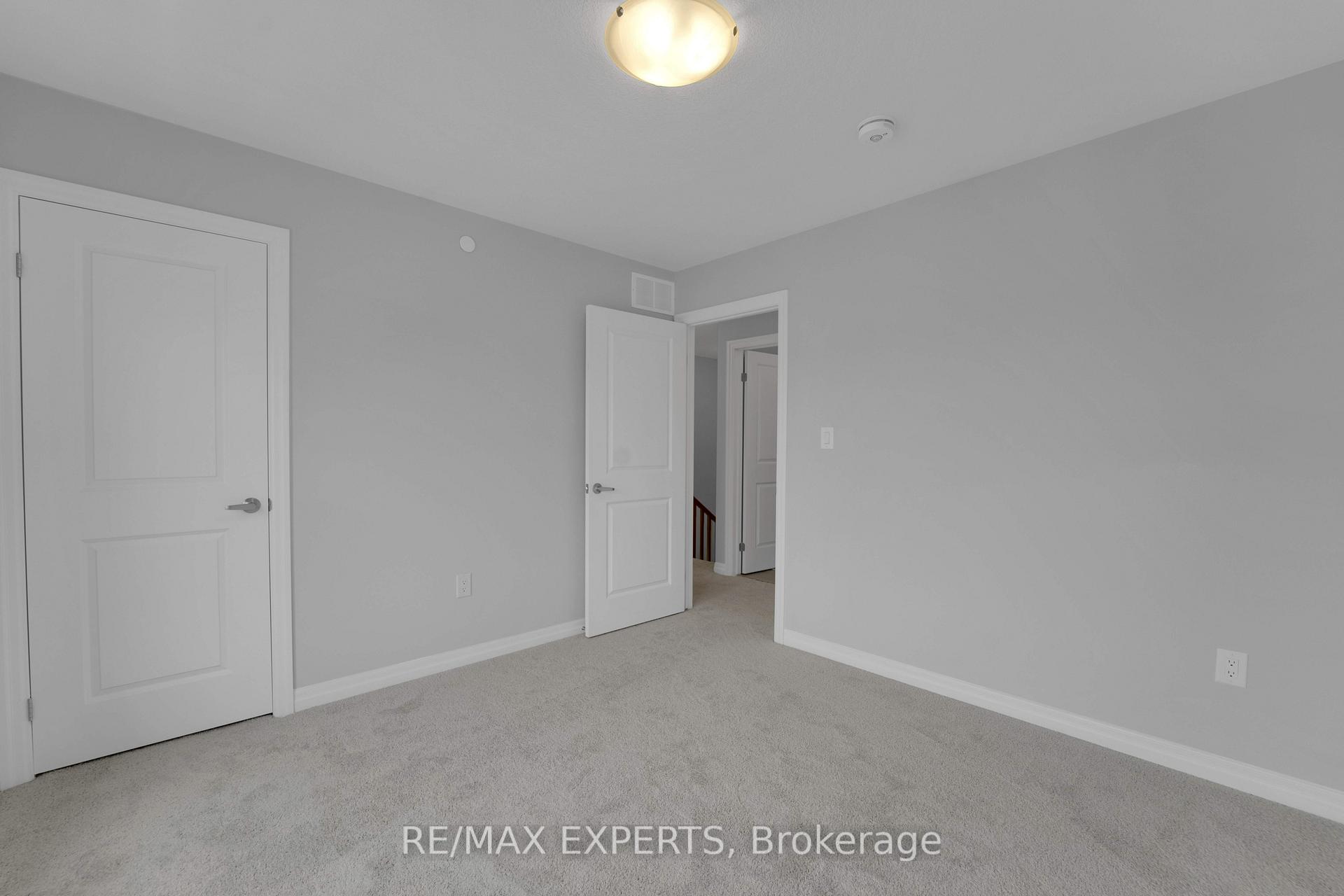 Photo 32 of 2 Bromley Drive, St. Catharines, Port Weller — HOMEH