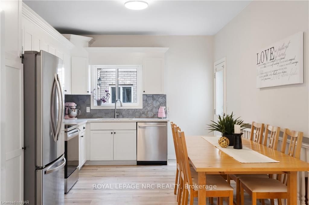 Photo 7 of 16 Shaver Road, St. Catharines, Rykert/Vansickle — HOMEH