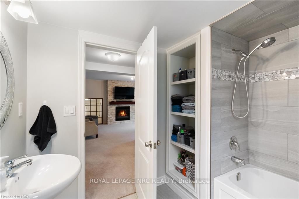 Photo 26 of 16 Shaver Road, St. Catharines, Rykert/Vansickle — HOMEH