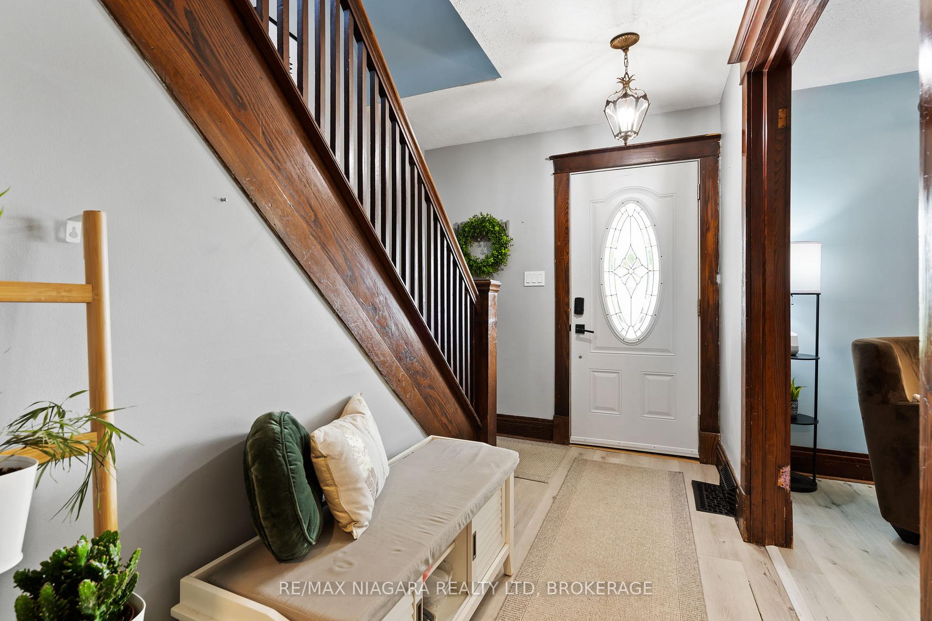 Photo 6 of 89 Louisa Street, St. Catharines, Downtown — HOMEH