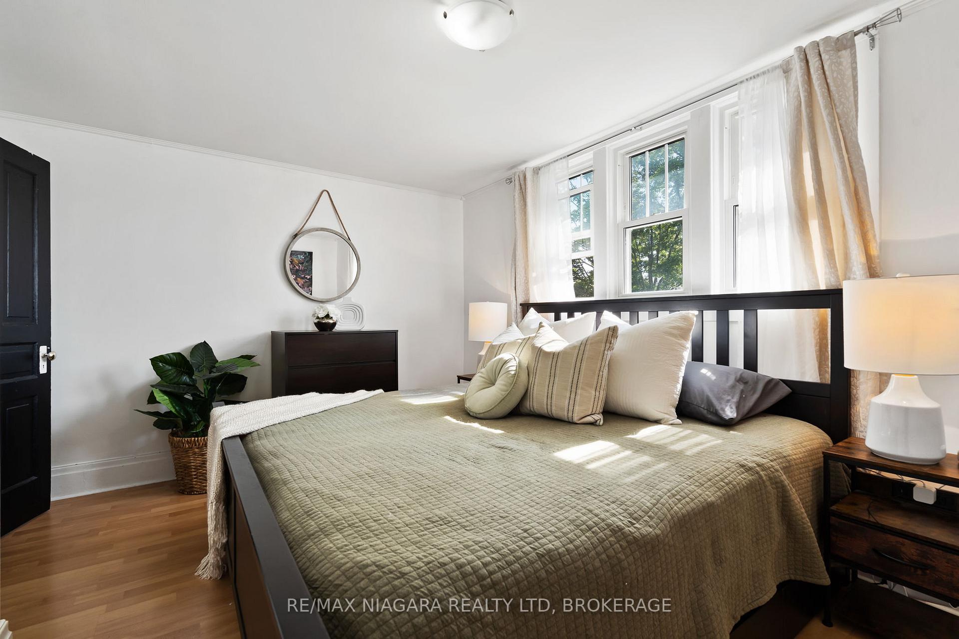 Photo 17 of 89 Louisa Street, St. Catharines, Downtown — HOMEH