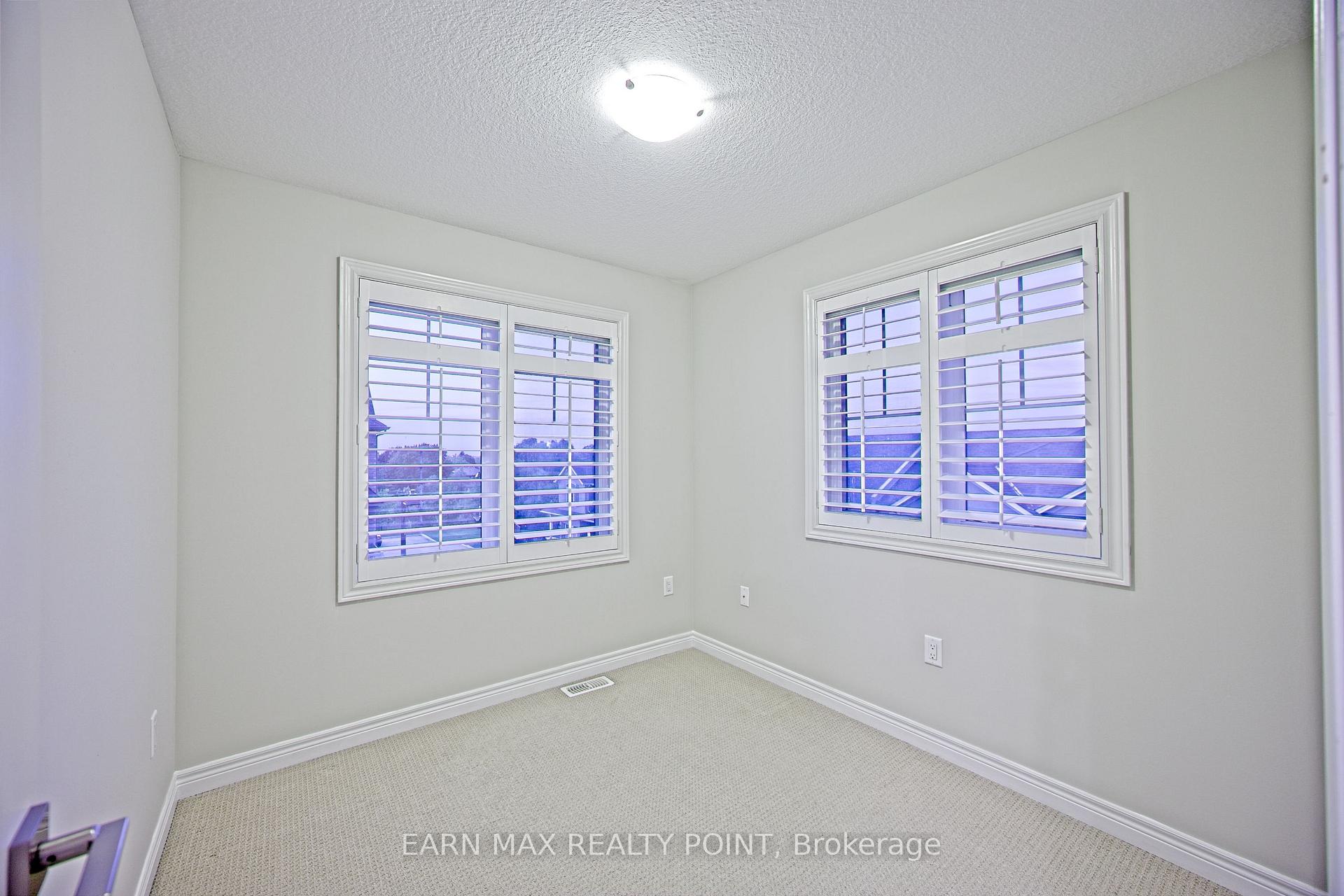 Photo 26 of Unit 60, 201 Westbank Trail, Hamilton, Stoney Creek Mountain — HOMEH