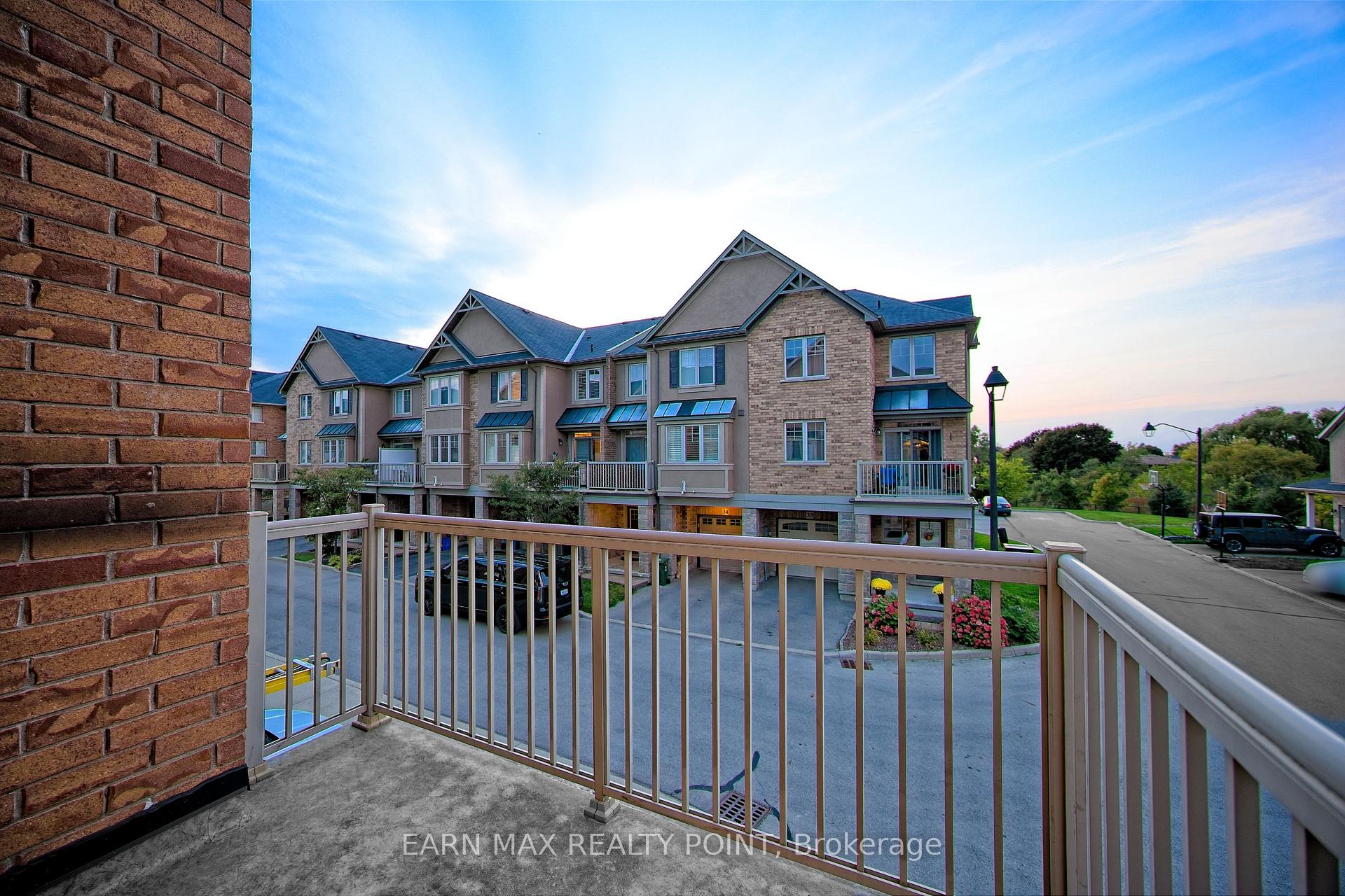 Photo 33 of Unit 60, 201 Westbank Trail, Hamilton, Stoney Creek Mountain — HOMEH
