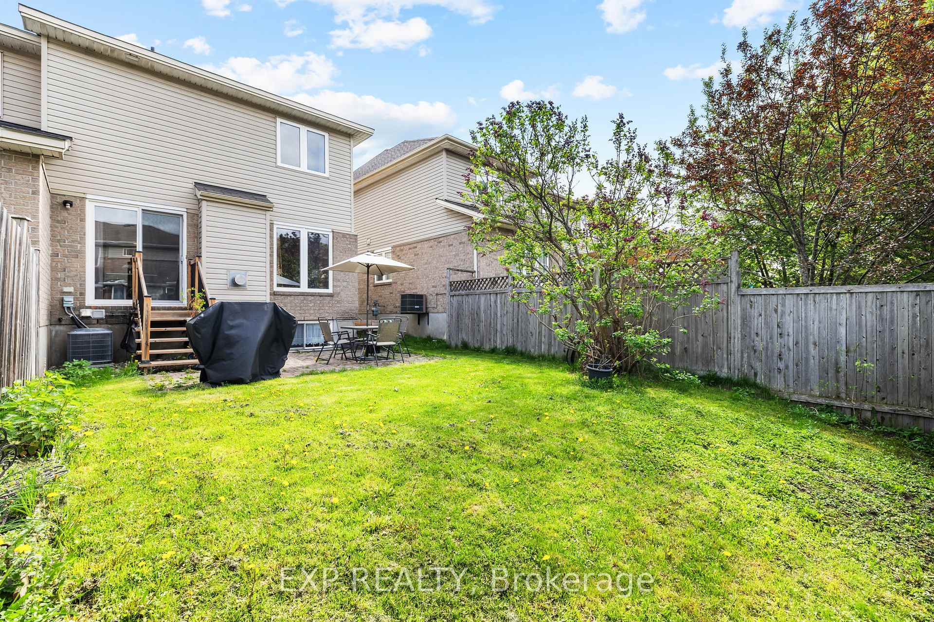 Photo 37 of 811 Schooner Crescent, Ottawa, Riverside South/Gloucester Glen — HOMEH