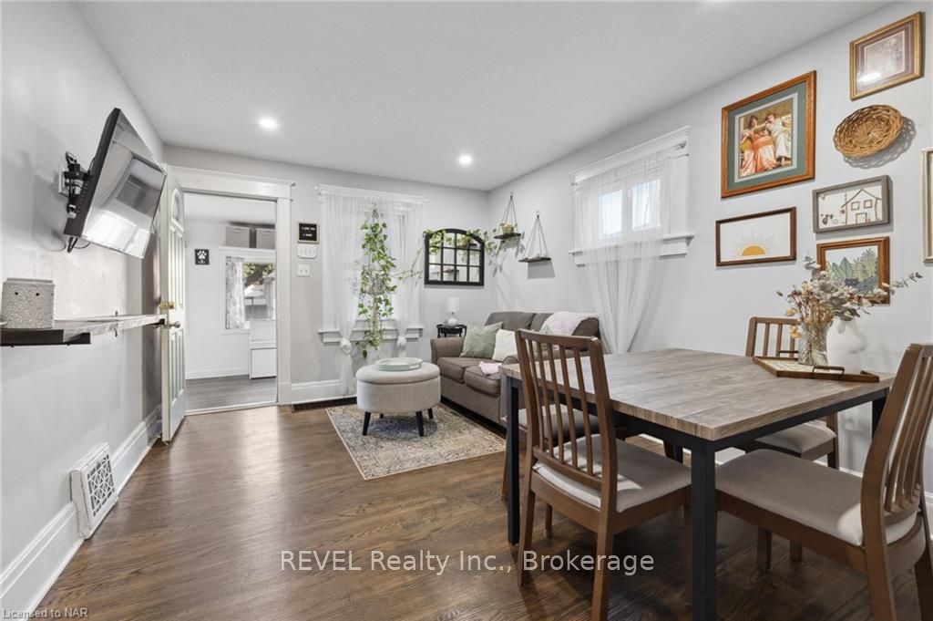Photo 7 of 110 Beech Street, St. Catharines, Downtown — HOMEH