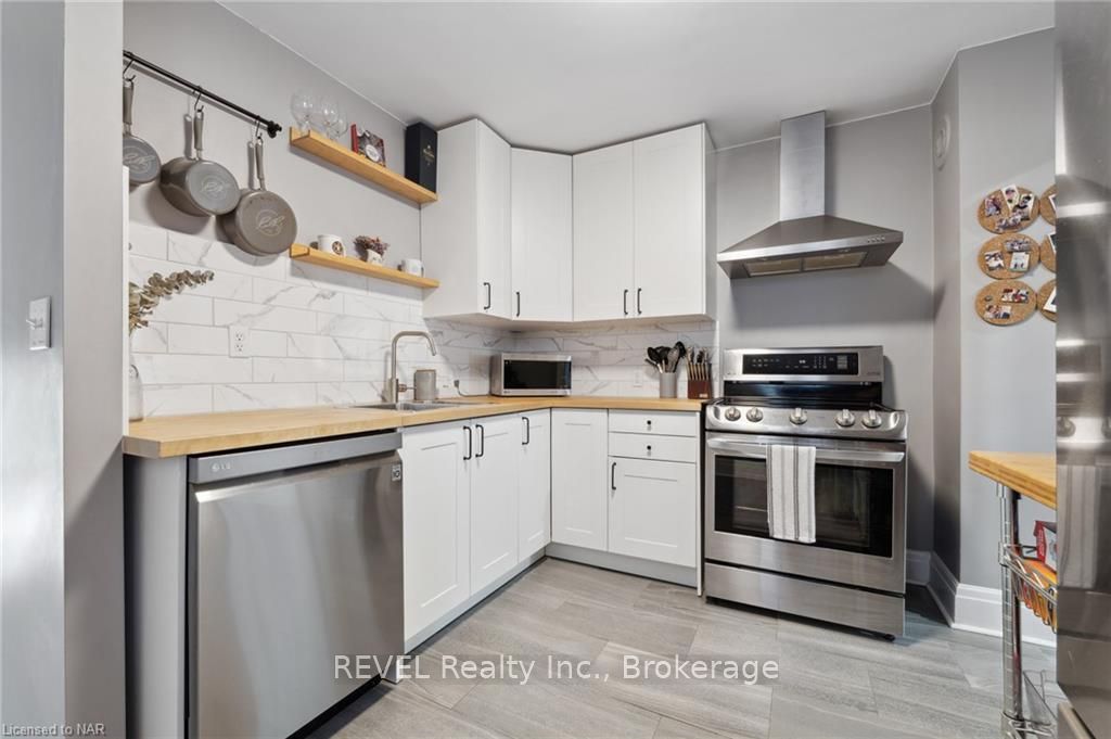 Photo 10 of 110 Beech Street, St. Catharines, Downtown — HOMEH