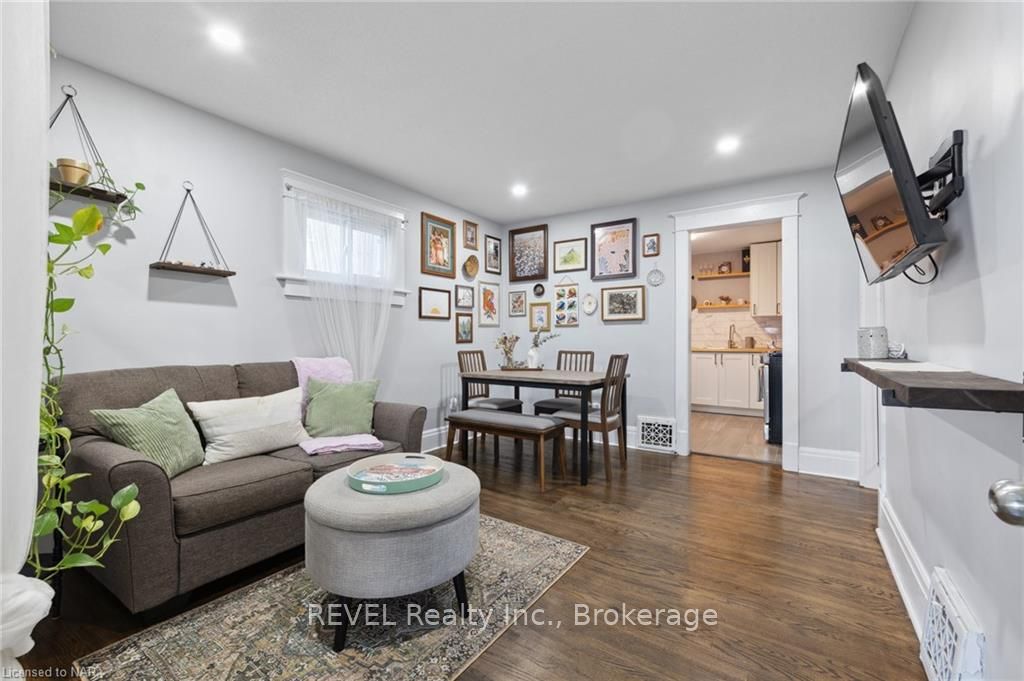 Photo 6 of 110 Beech Street, St. Catharines, Downtown — HOMEH