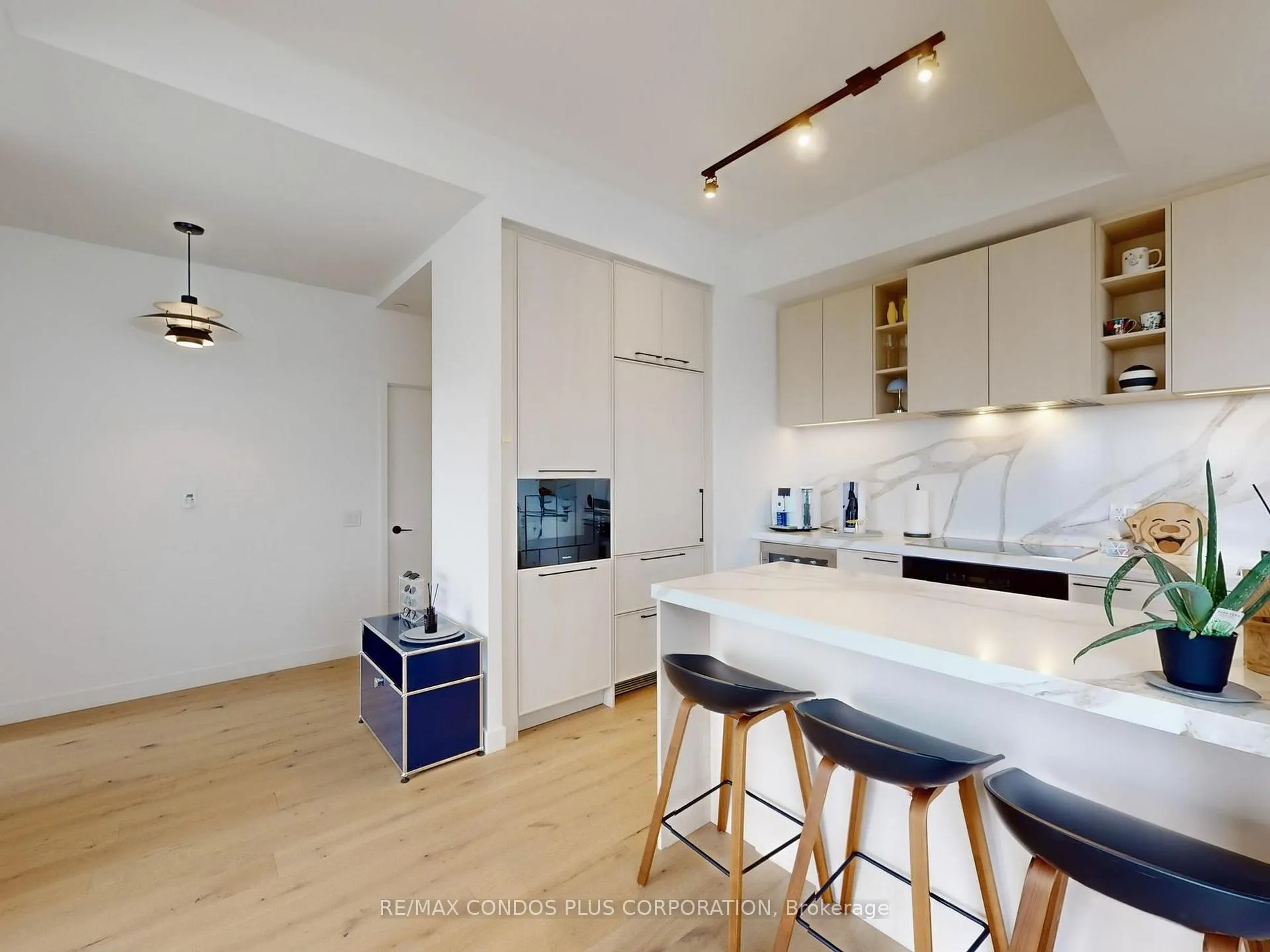 Photo 9 of Unit 705, 1050 Eastern Avenue, Toronto, Greenwood-Coxwell — HOMEH