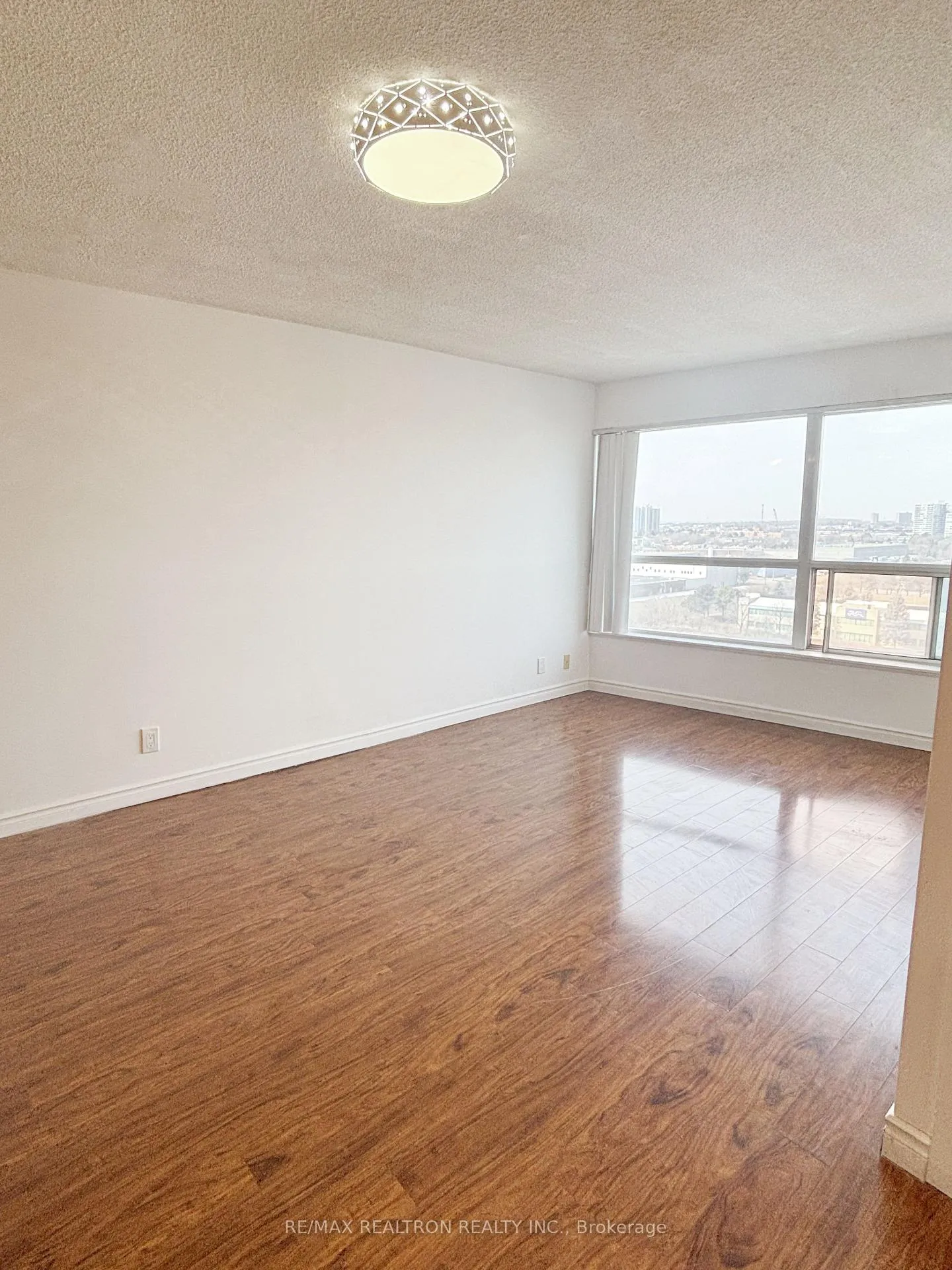 Photo 1 of Unit 1115, 36 Lee Centre Drive, Scarborough, Woburn — HOMEH