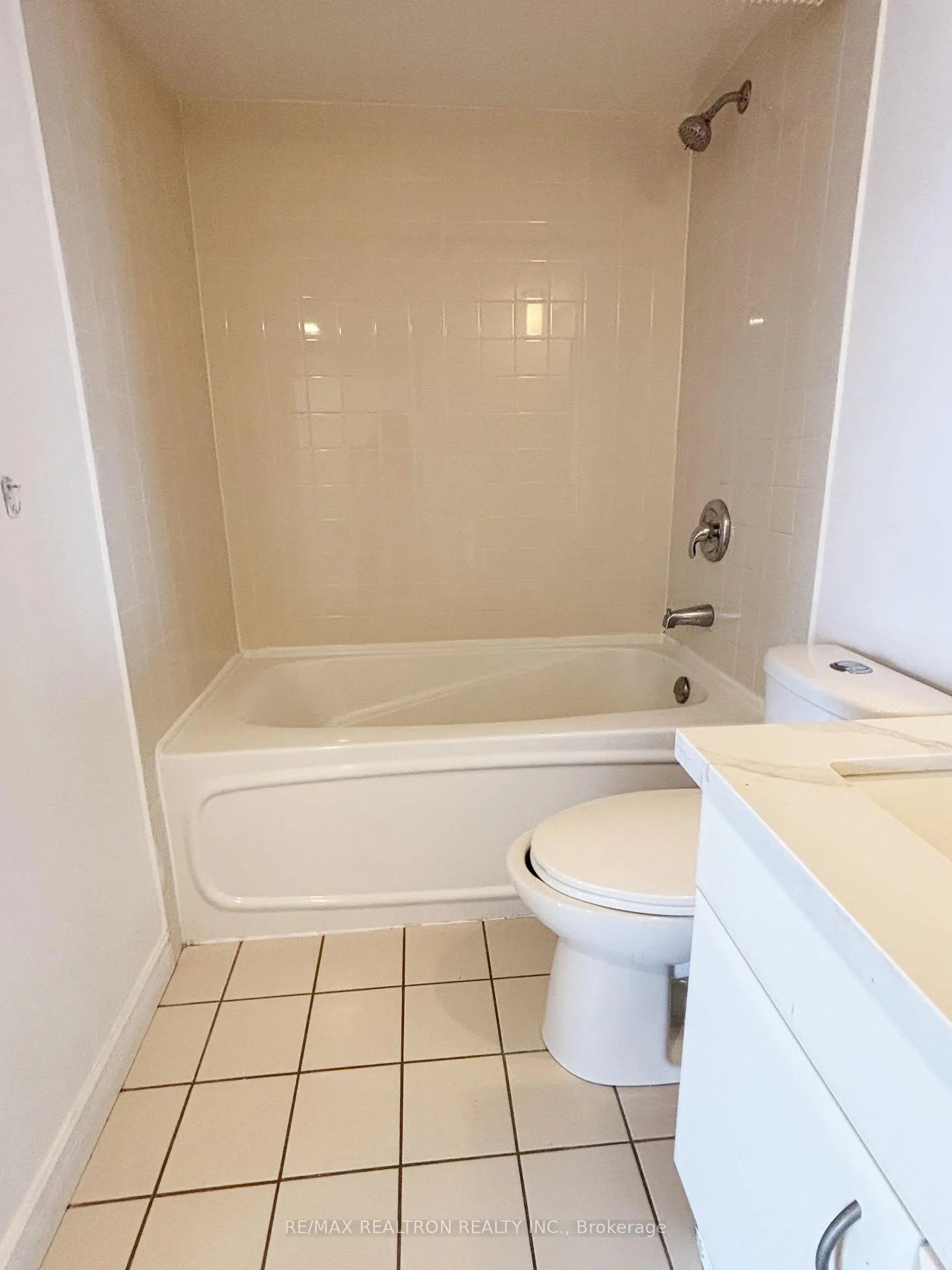 Photo 5 of Unit 1115, 36 Lee Centre Drive, Scarborough, Woburn — HOMEH