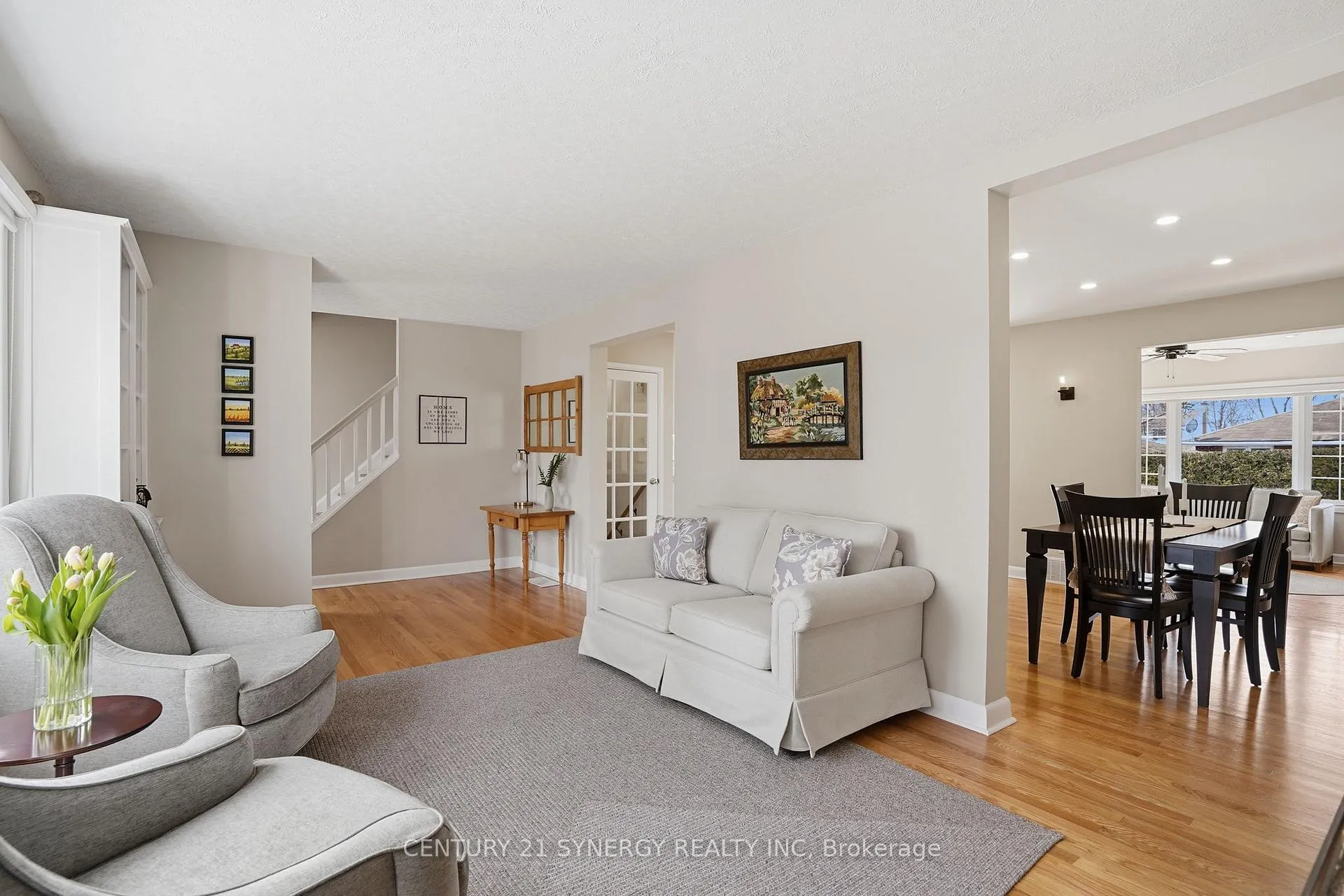 Photo 5 of 1298 Woodside Drive, Ottawa, Copeland Park — HOMEH