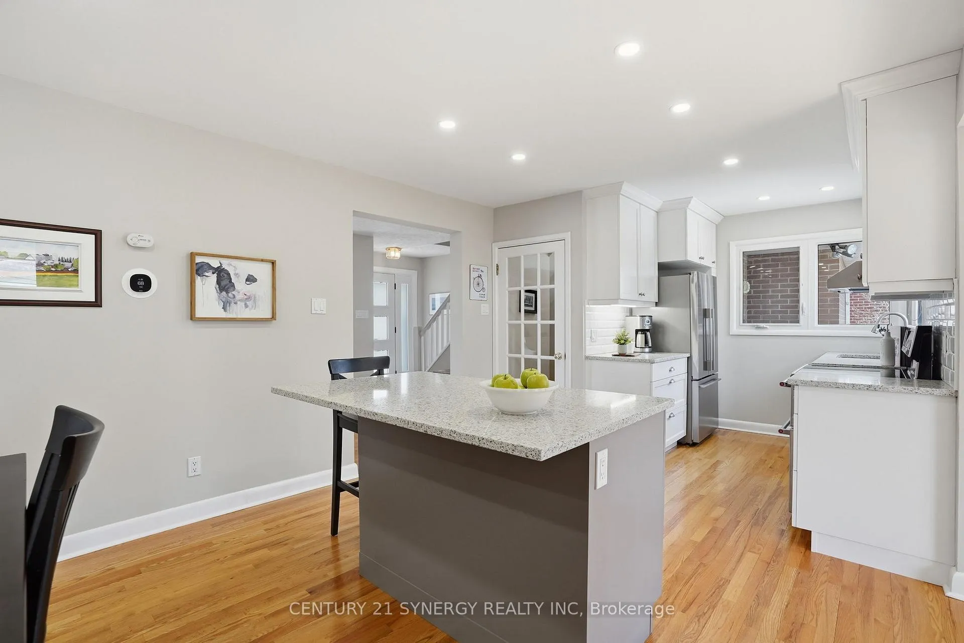 Photo 10 of 1298 Woodside Drive, Ottawa, Copeland Park — HOMEH